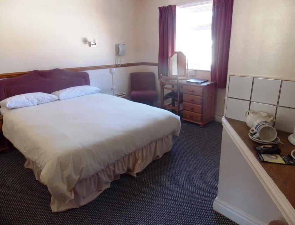 Pinegrove Hotel Карлайл Экстерьер фото